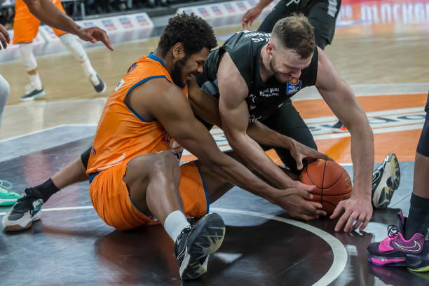 组成功晋级 组成功晋级