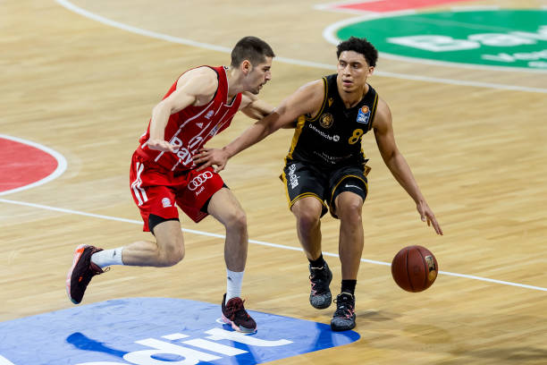 章生成一个 章生成一个