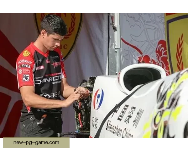 赛艇积分榜实时更新：领跑团队、最佳选手、热门赛况！